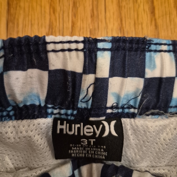 Hurley Boy Swim Trunks 3T - Picture 4 of 4